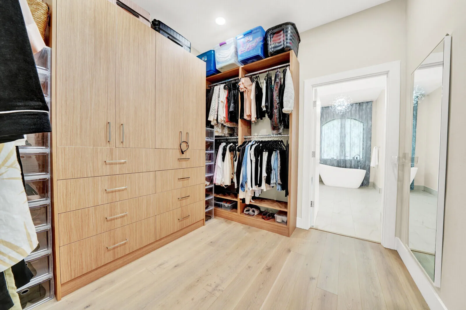 Walk in Closet