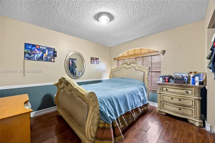 First bedroom.