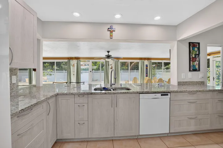 Kitchen Overlooking Pool