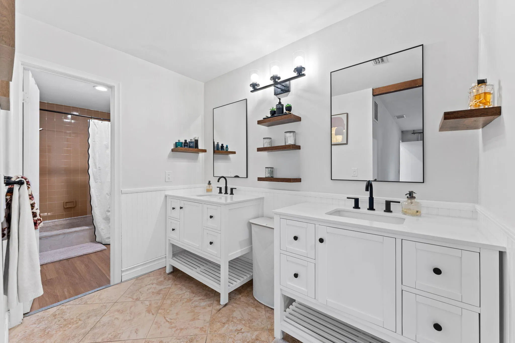 21-web-or-mls-7811 Beechfern Cir-21