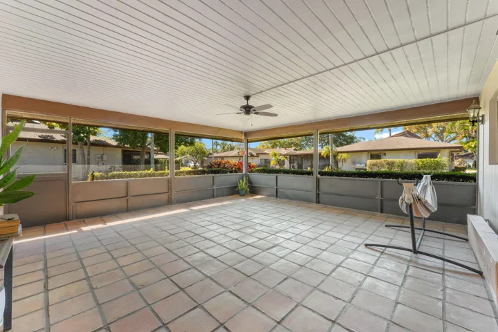 28-web-or-mls-7811 Beechfern Cir-28