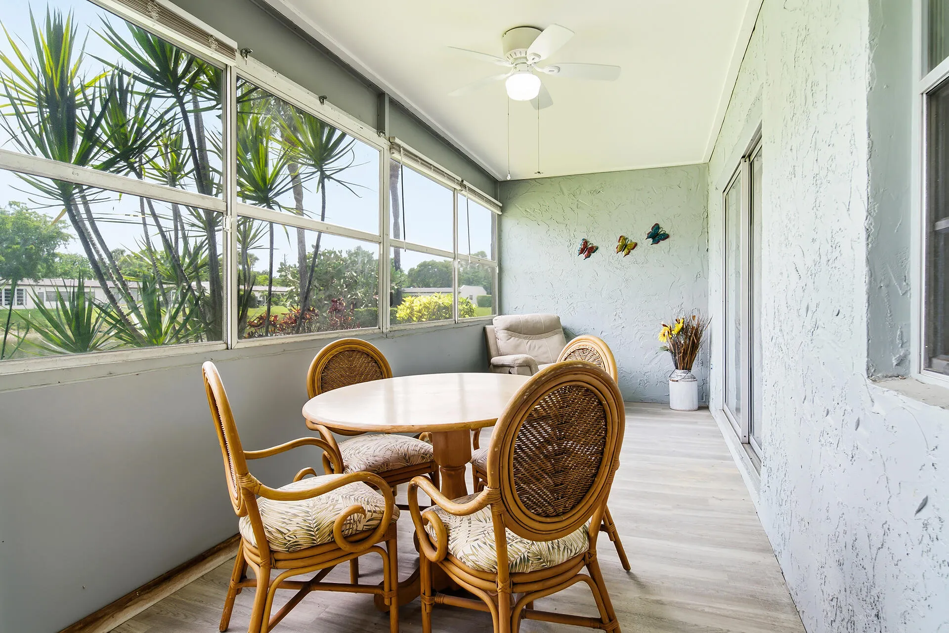 232-LAKE-MERYL-DRIVE-33411-008