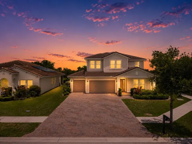 2-web-or-mls-Twilight Image