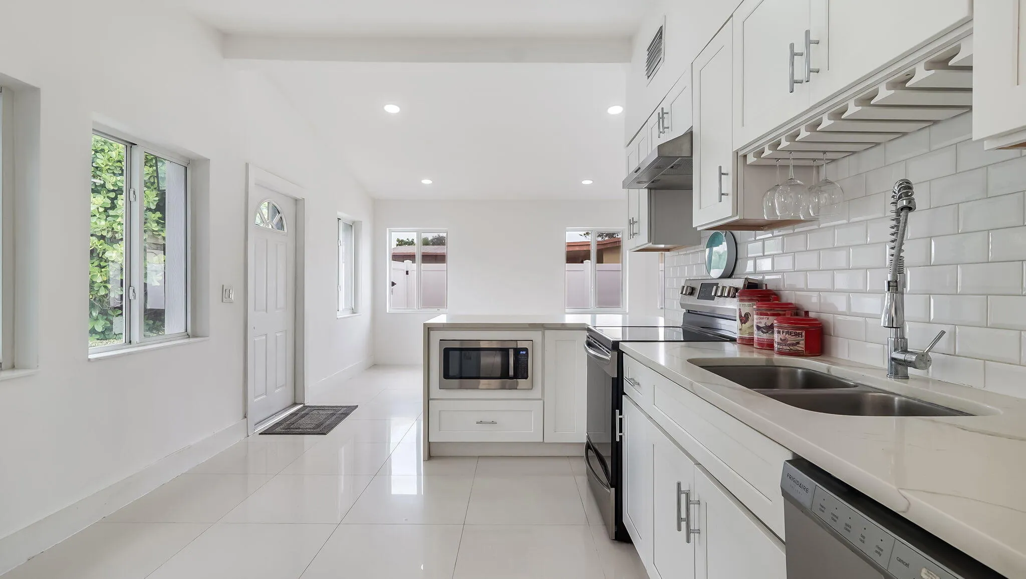 15-web-or-mls-DSC06958