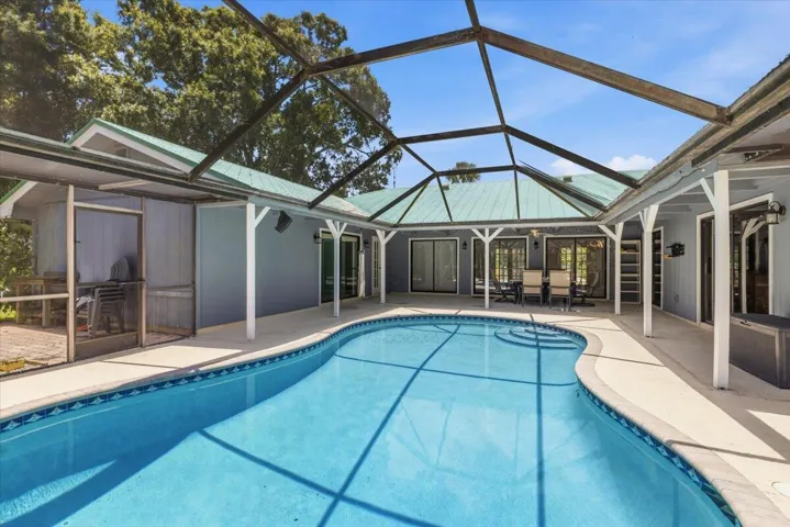 Courtyard pool!