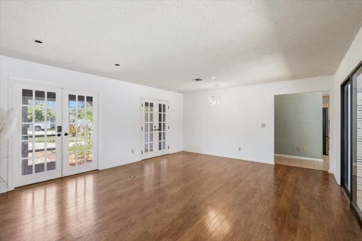 Living/dining