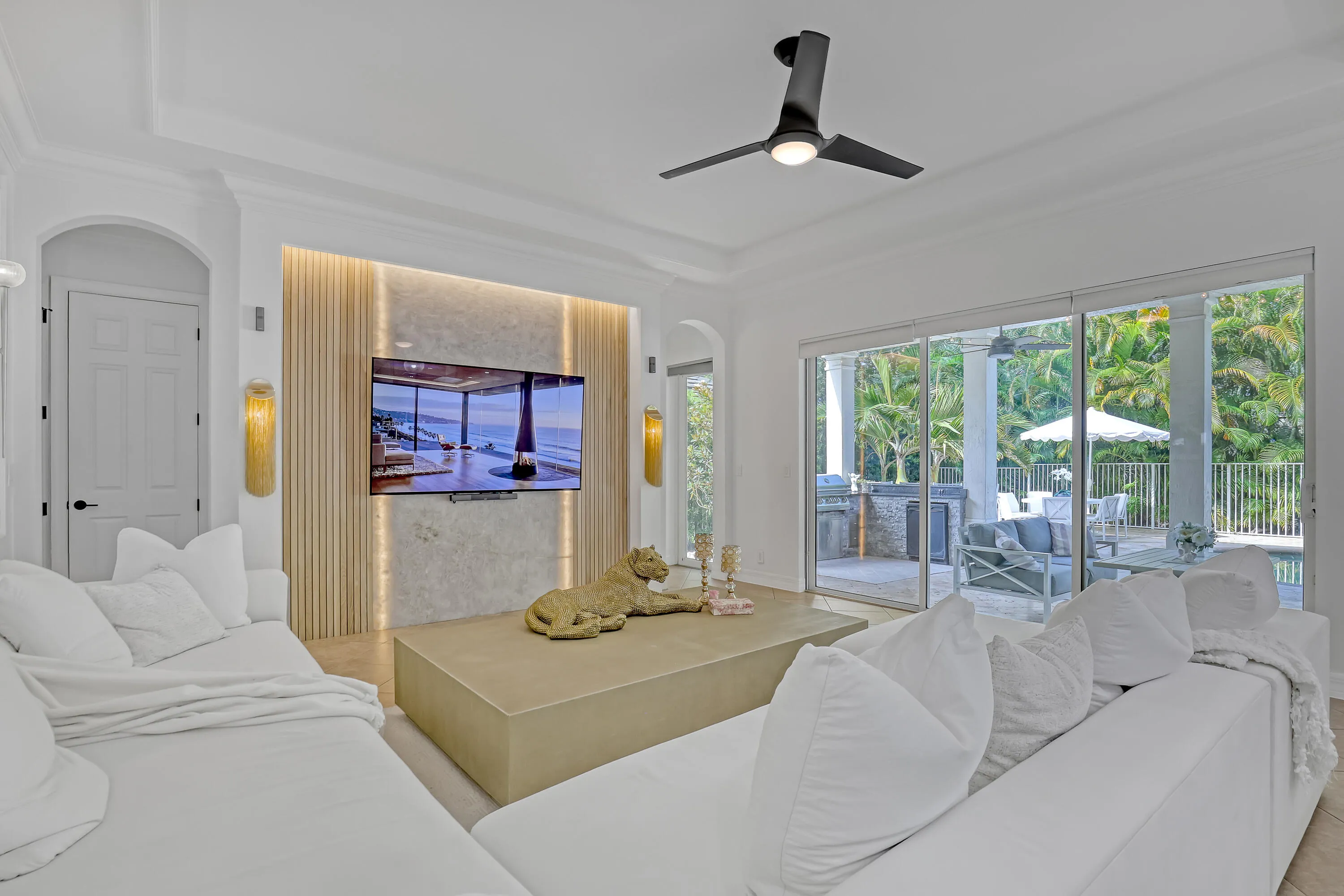 8541 Butler Greenwood (22)