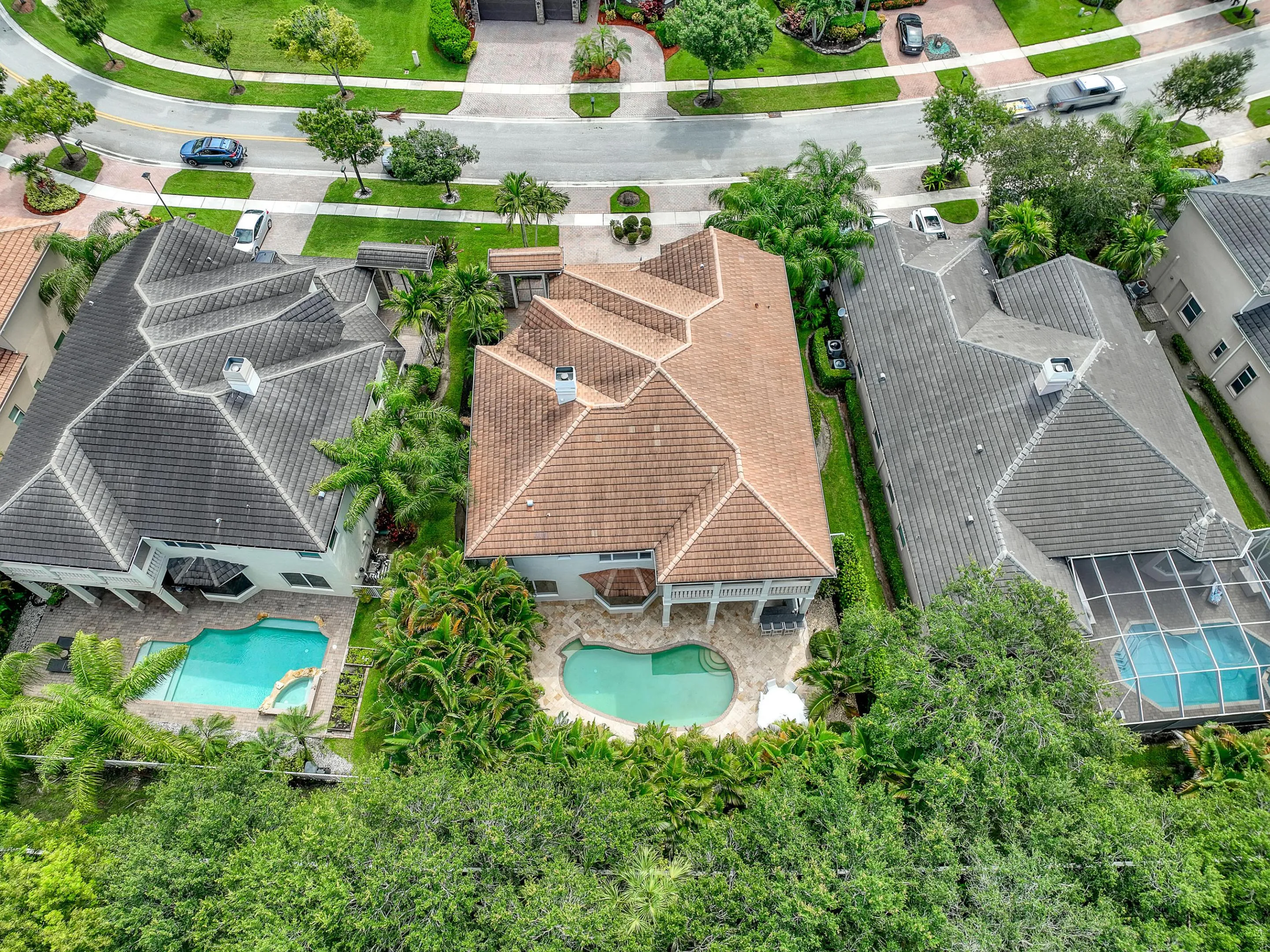 8541 Butler Greenwood (81)