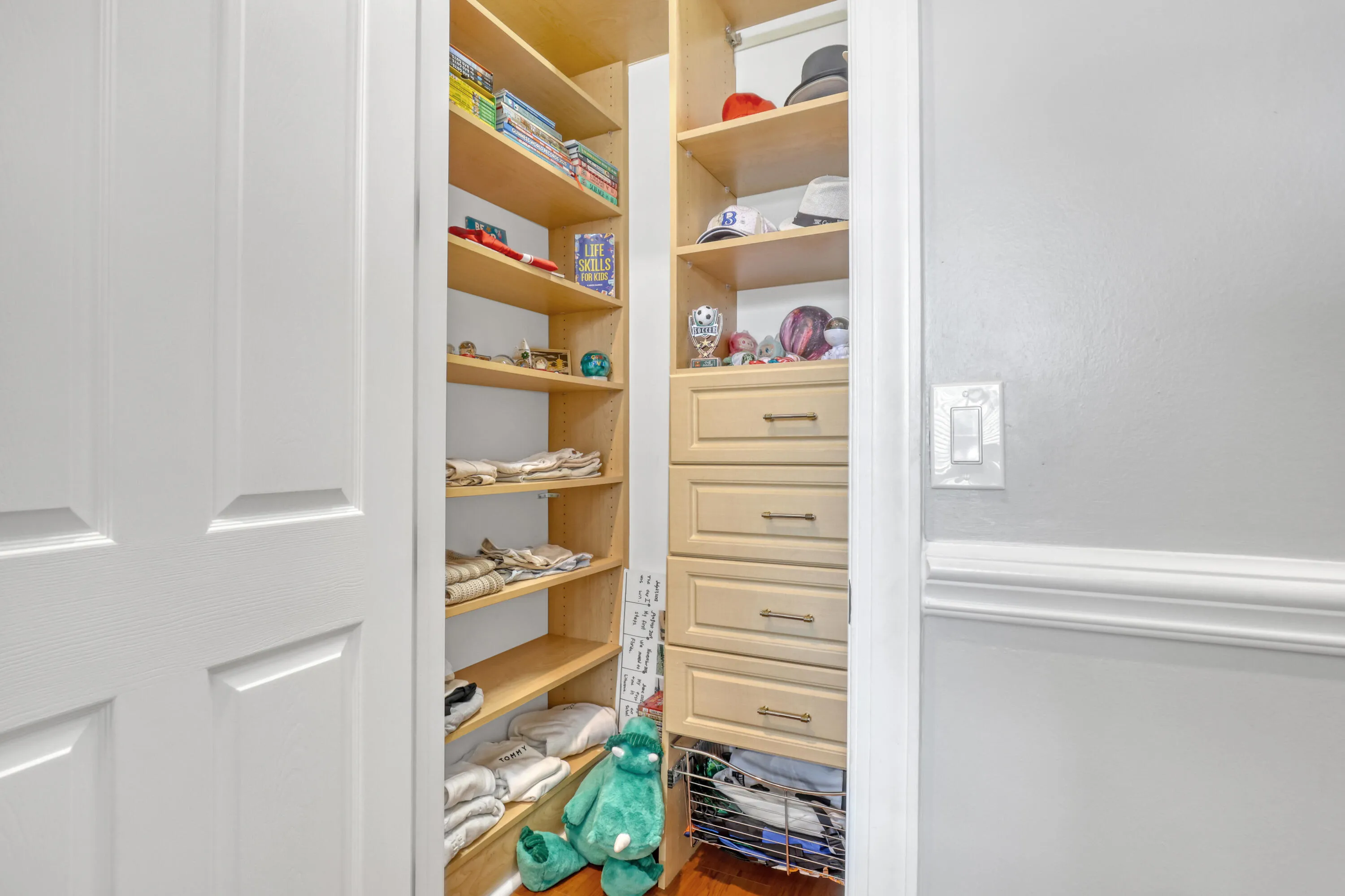 8541 Butler Greenwood (55)
