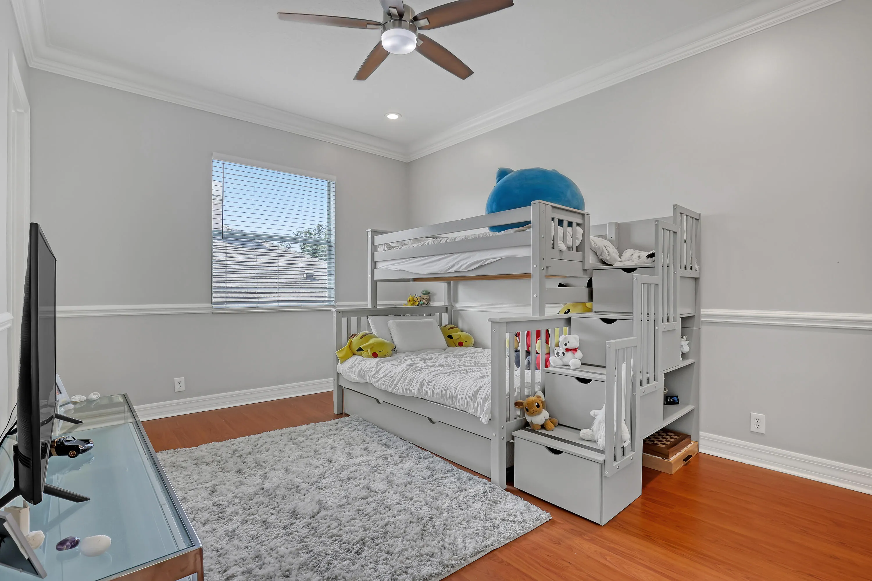 8541 Butler Greenwood (53)