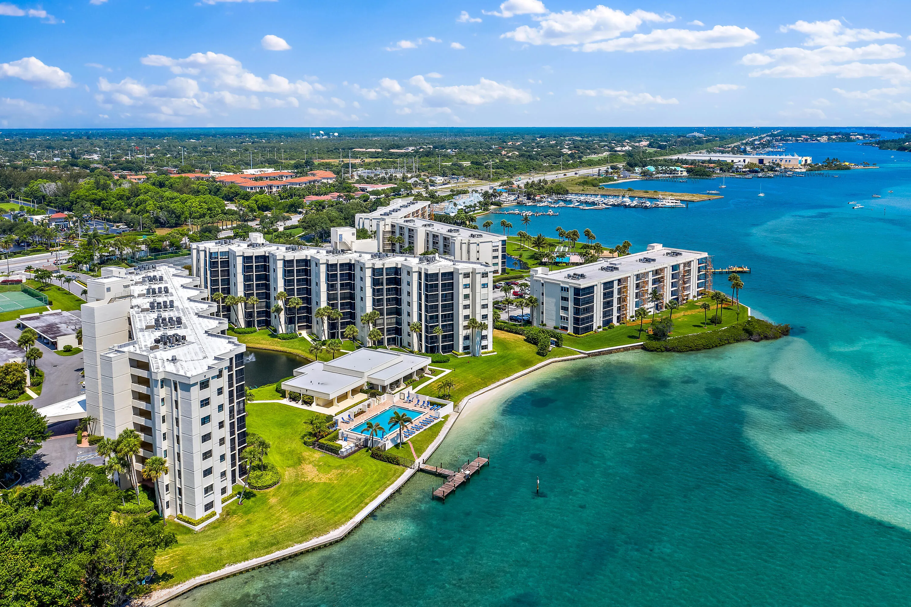 015-19800SandpointeBayDr606-Tequesta-FL-