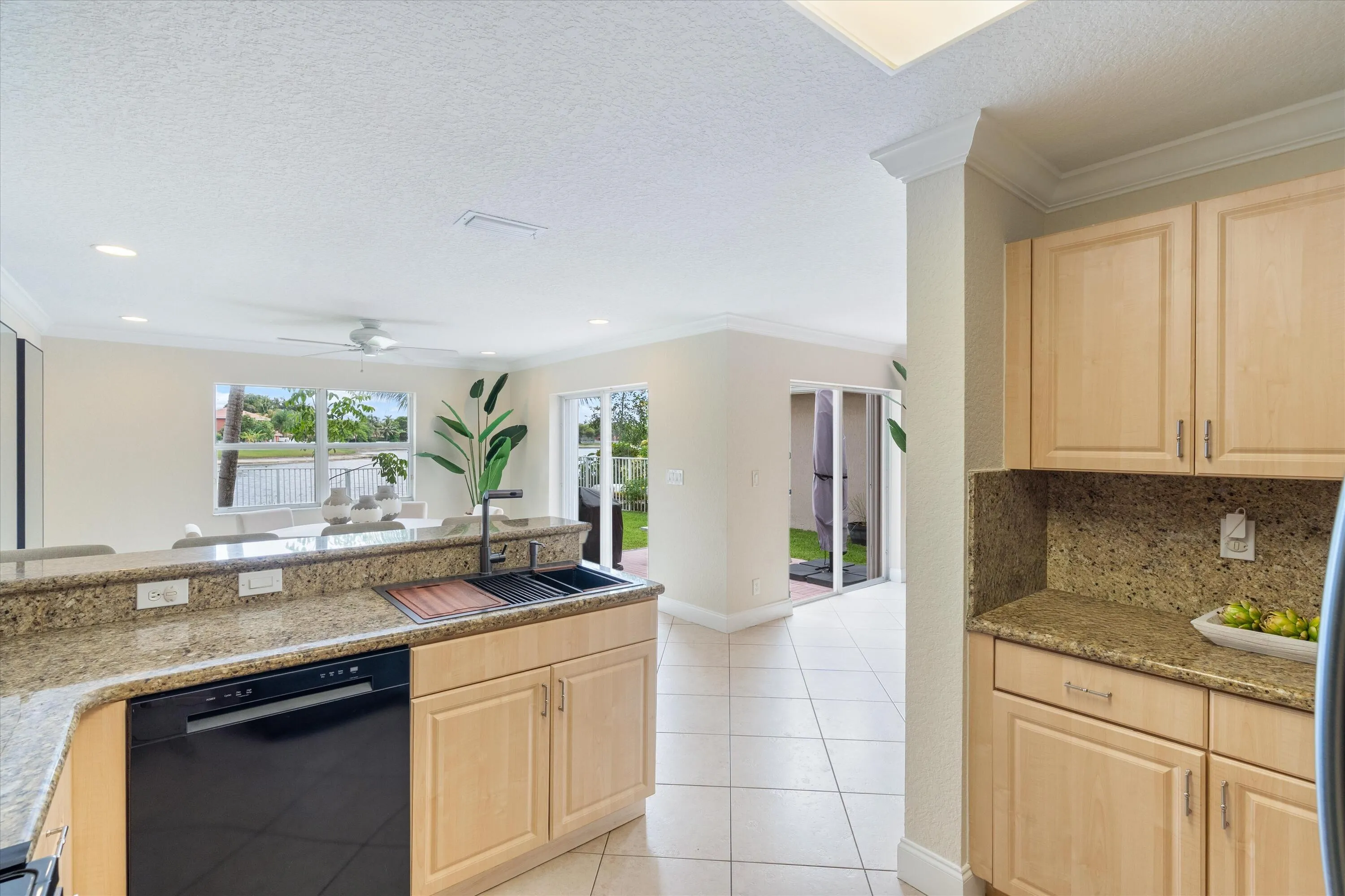 10-3392 Bollard Road WPB, FL-111