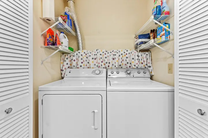 08 Laundry 01