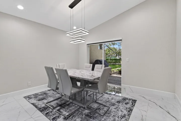 6274ViaPrimoStreet(26)