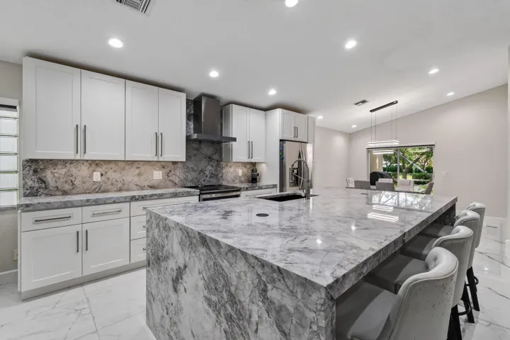 6274ViaPrimoStreet(18)