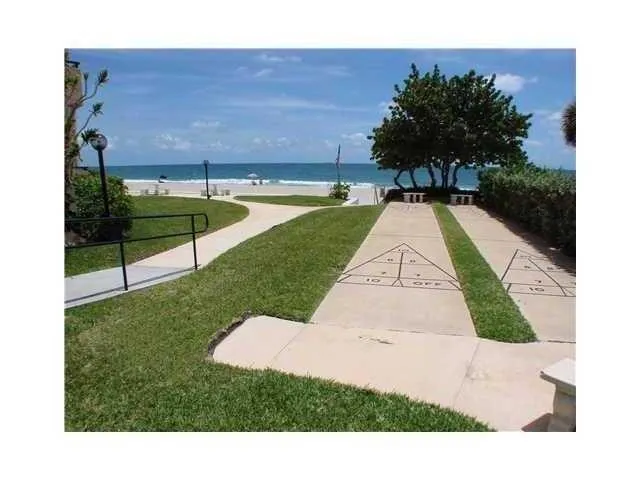 Leisure tower entrance to your own private beach