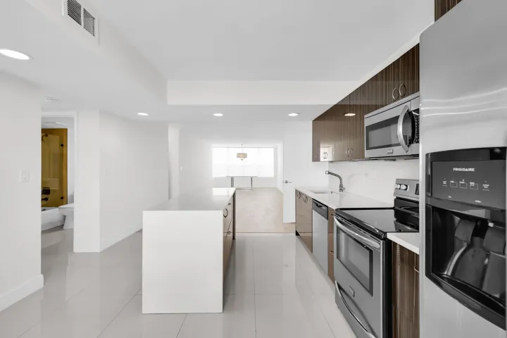 2768 Carambola Circle South - 5.jpg-FULL