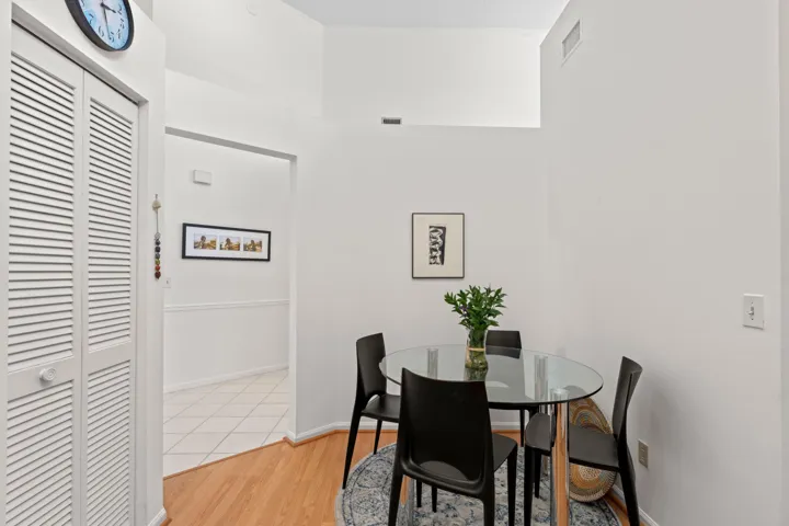 Breakfast Nook