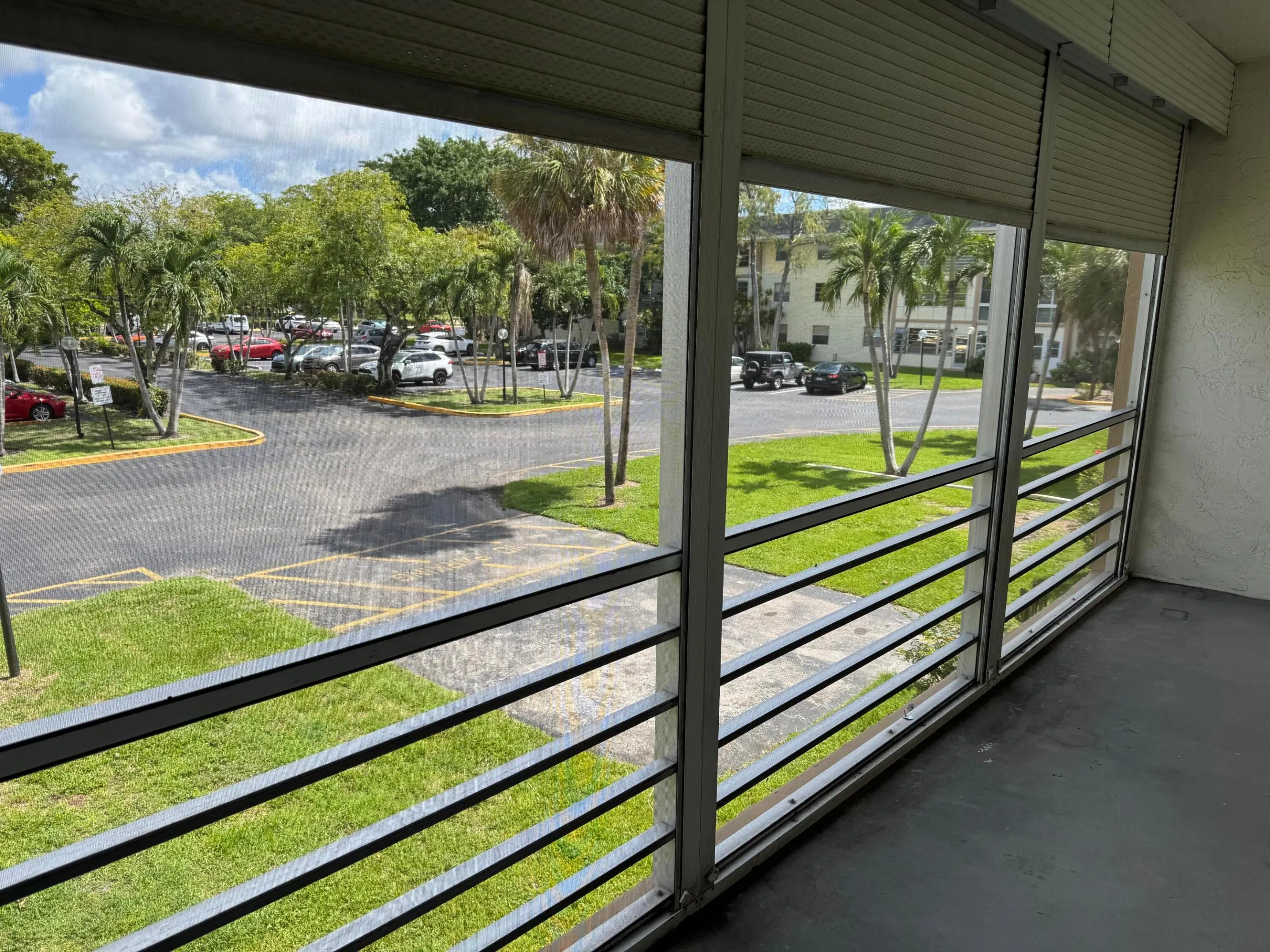 screened balcony