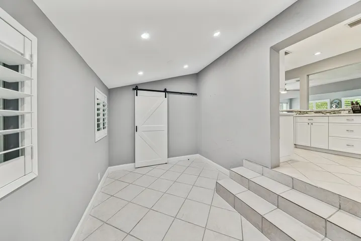 Dining Room or Office Space