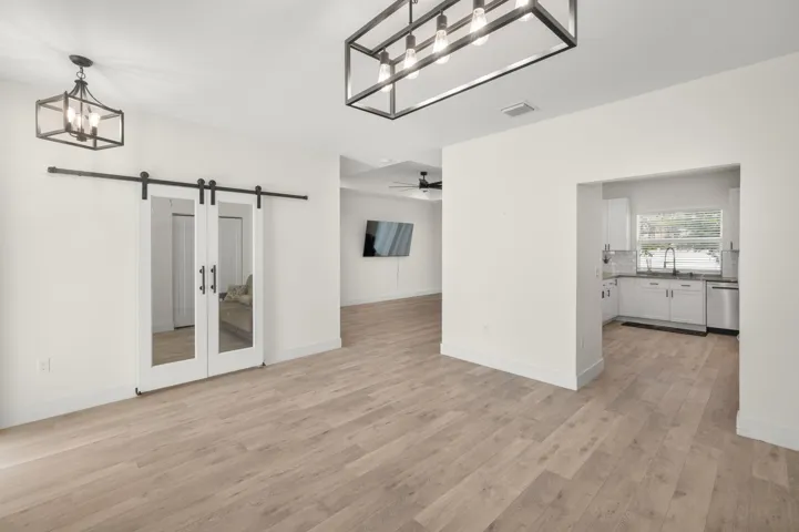 2094 SW Capeador St - 13
