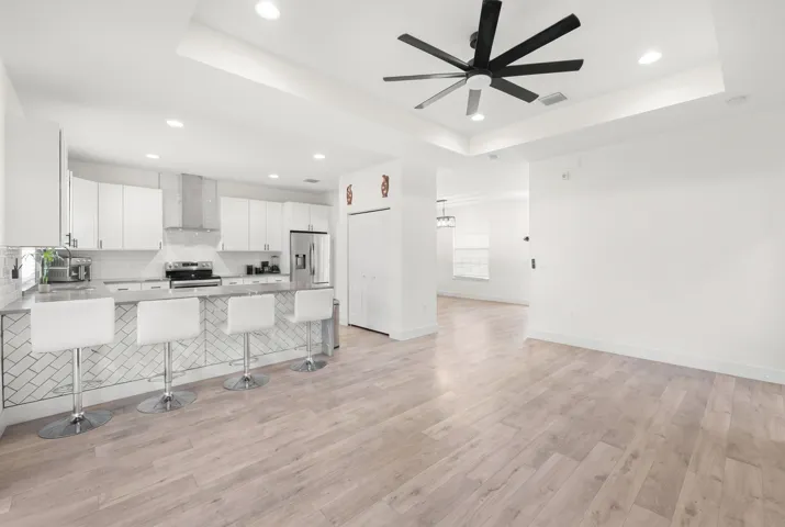 2094 SW Capeador St - 17