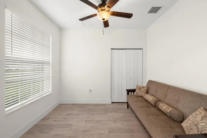 2094 SW Capeador St - 6