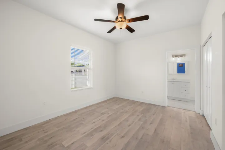 2094 SW Capeador St - 22
