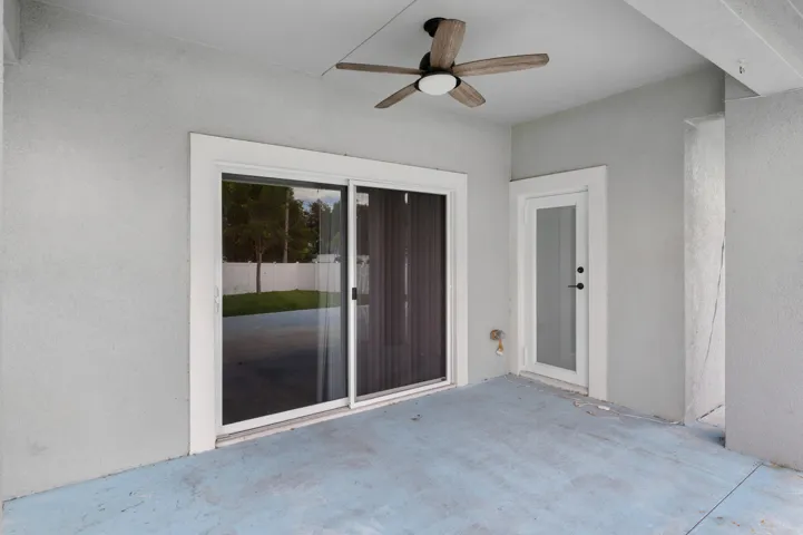 2094 SW Capeador St - 25
