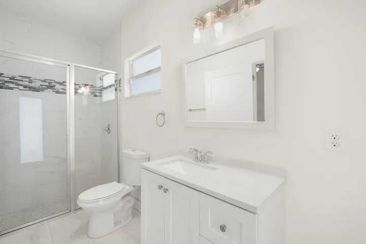 2094 SW Capeador St - 23