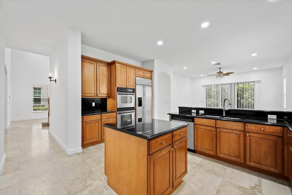 Open Kitchen