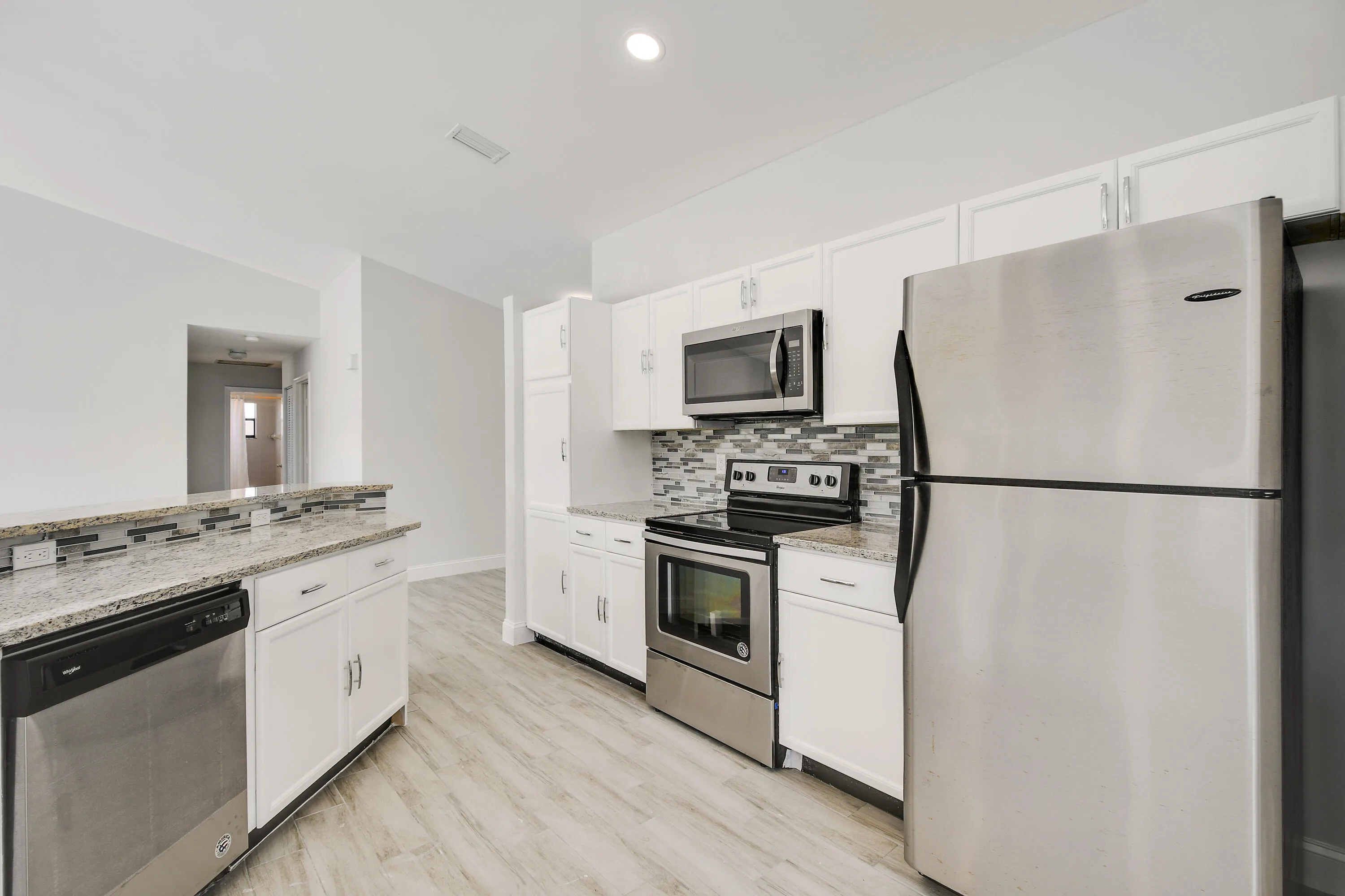 7-kitchen 4