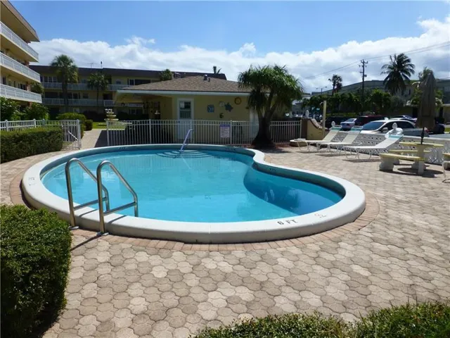 pool2