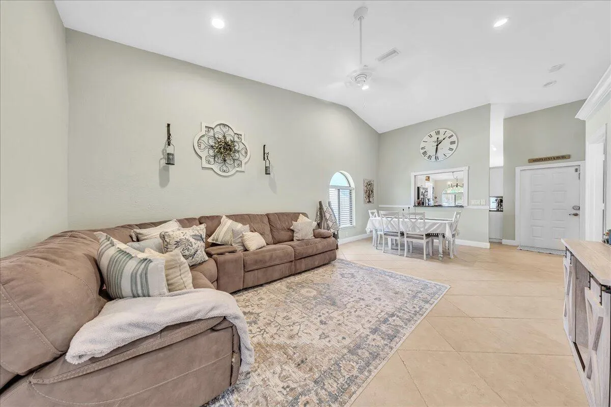 20-306A1255