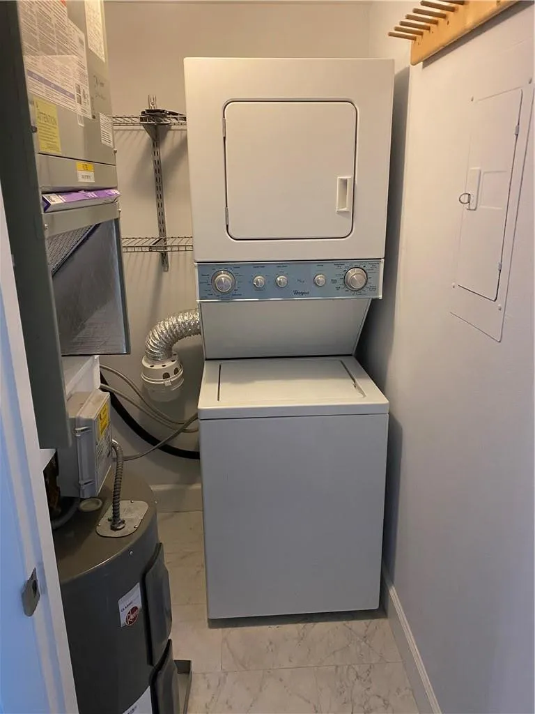 Laundry/utility room