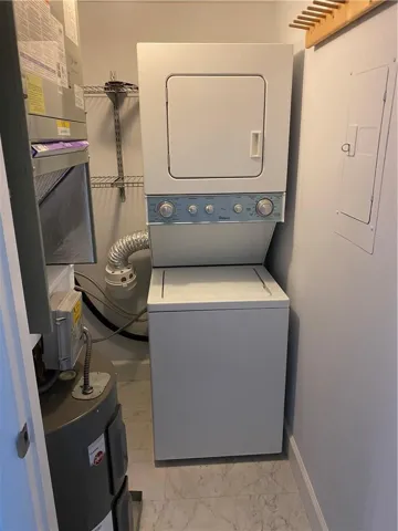 Laundry/utility room