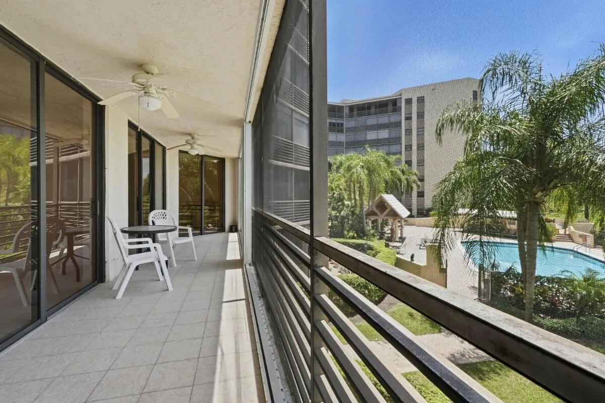 Large Balcony overlooking the pool