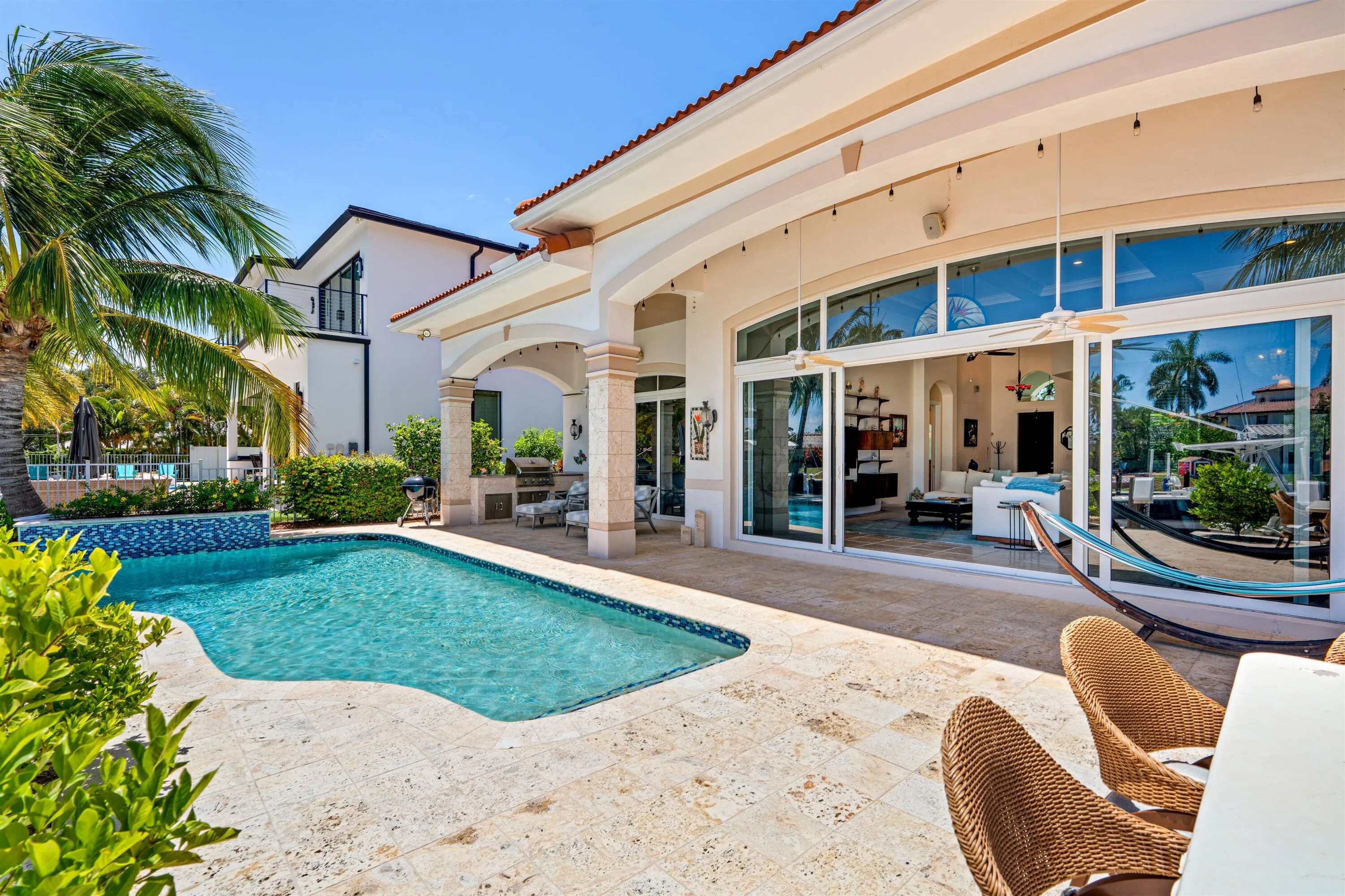 POOL_TO_REAR_LEFT