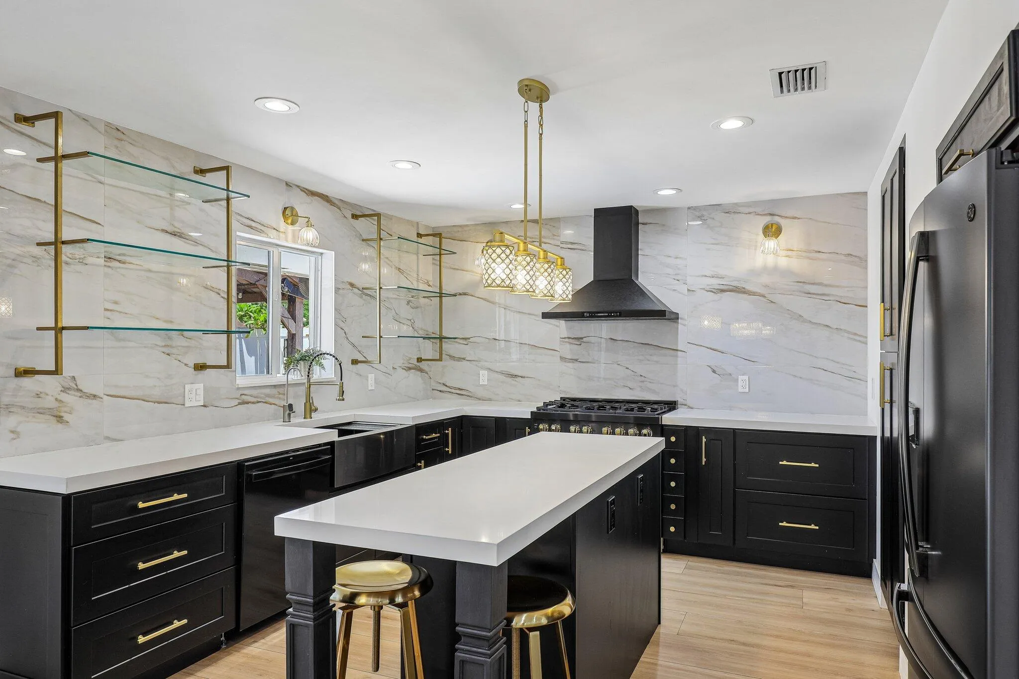 14-web-or-mls-NW 68th St-S2207-014
