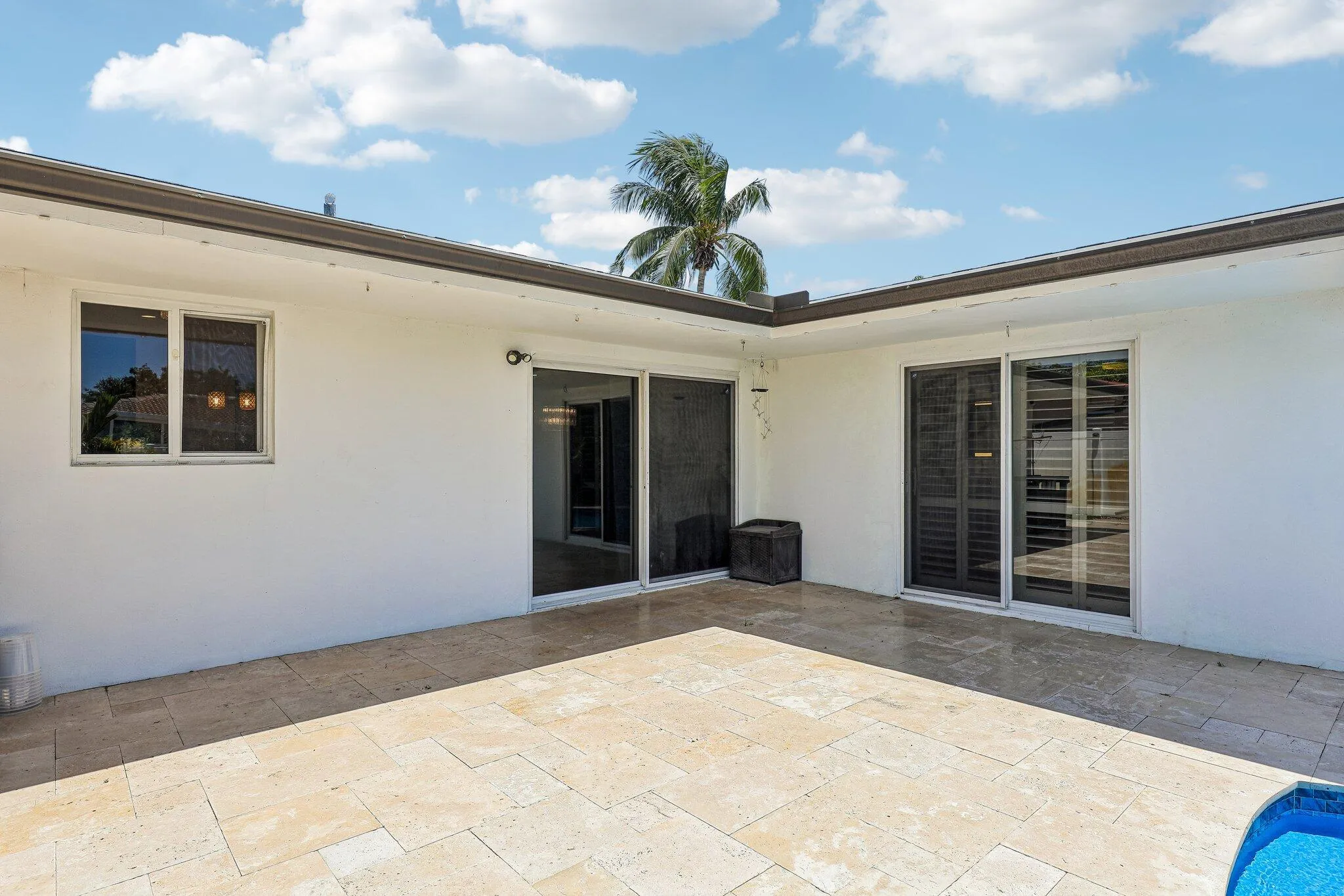 42-web-or-mls-NW 68th St-S2207-042