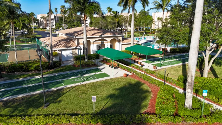 Walden clubhouse