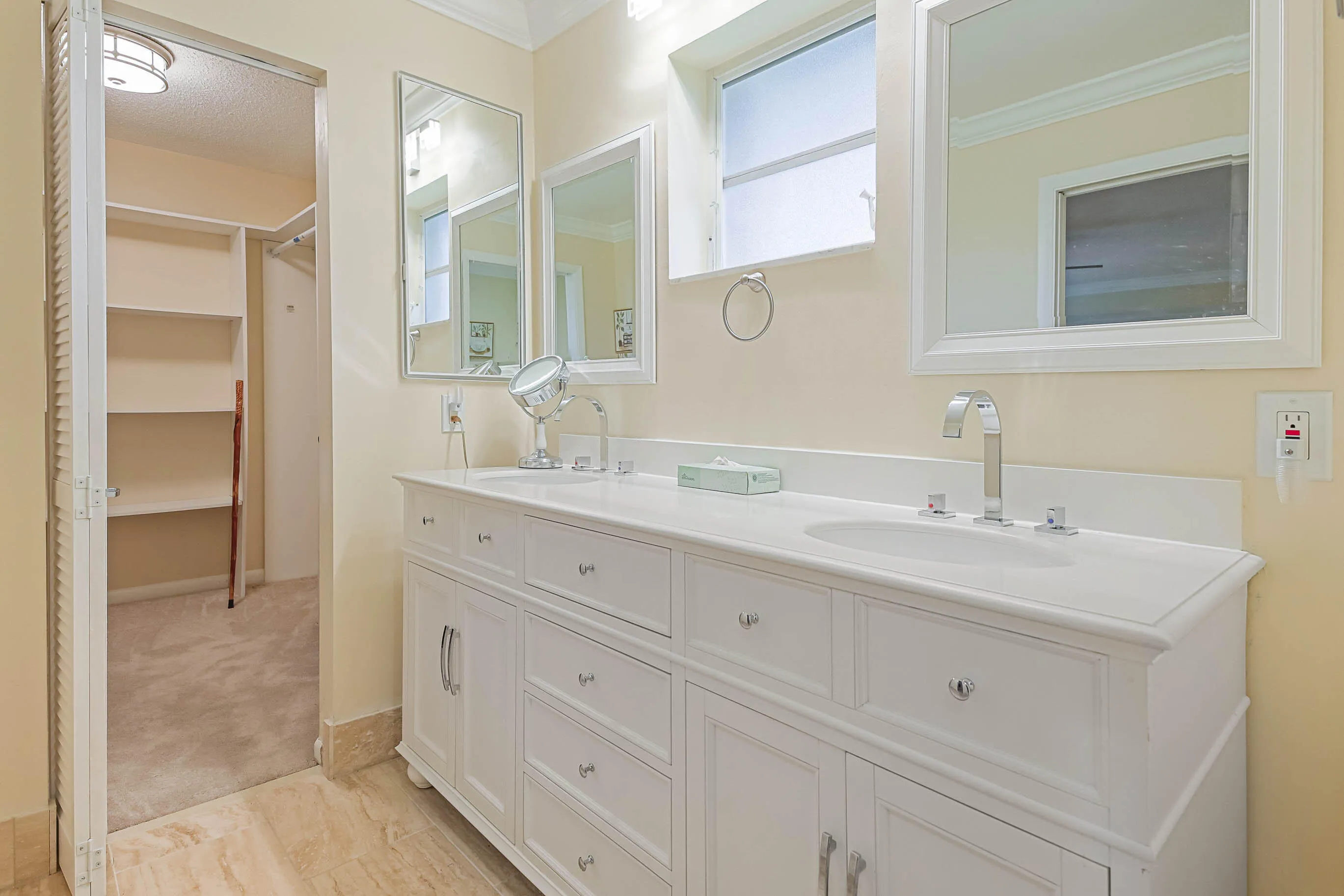 6845 Fountains Circle (24)