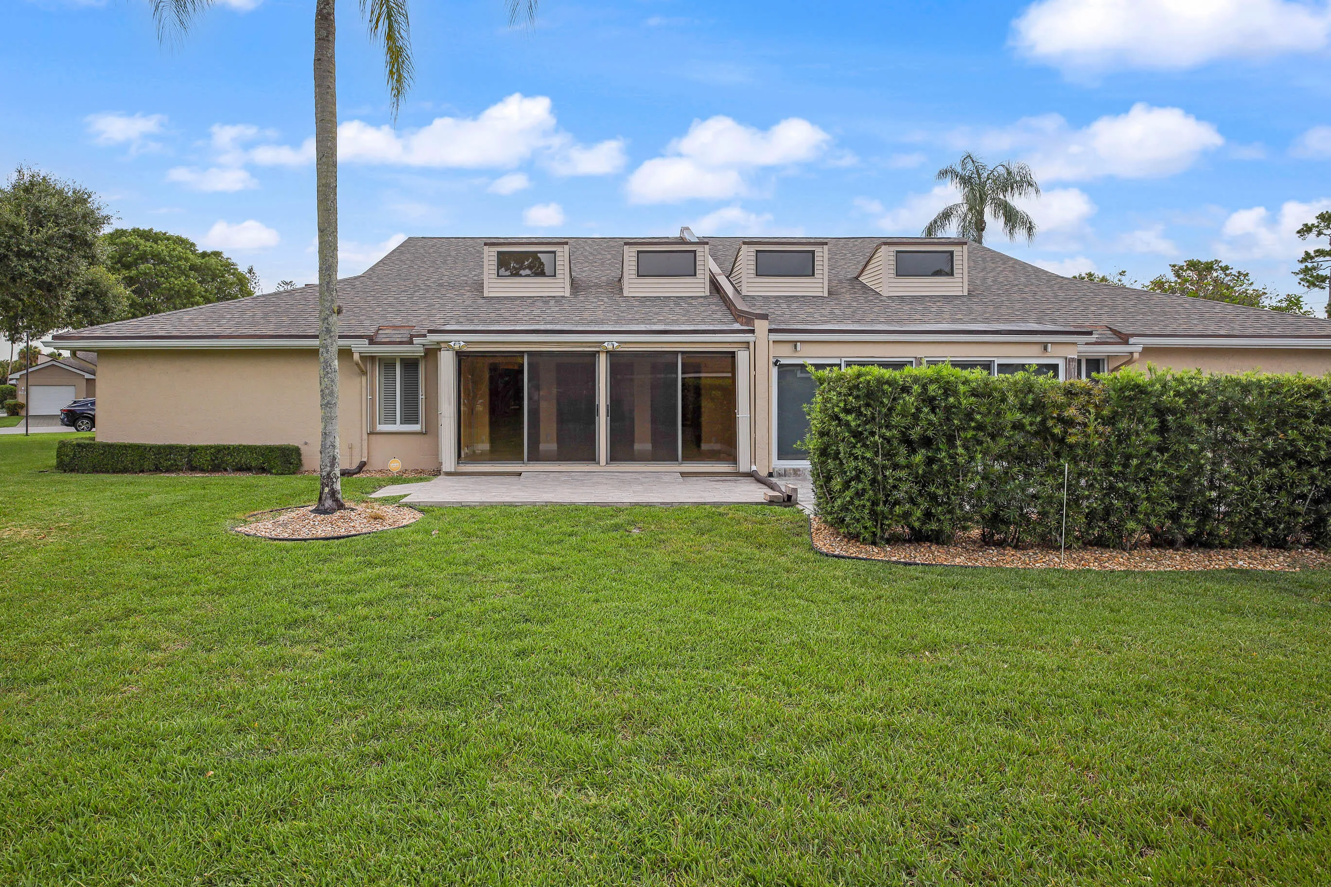 6845 Fountains Circle (36)