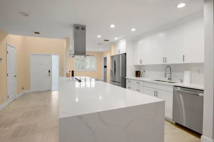 6845 Fountains Circle (12)