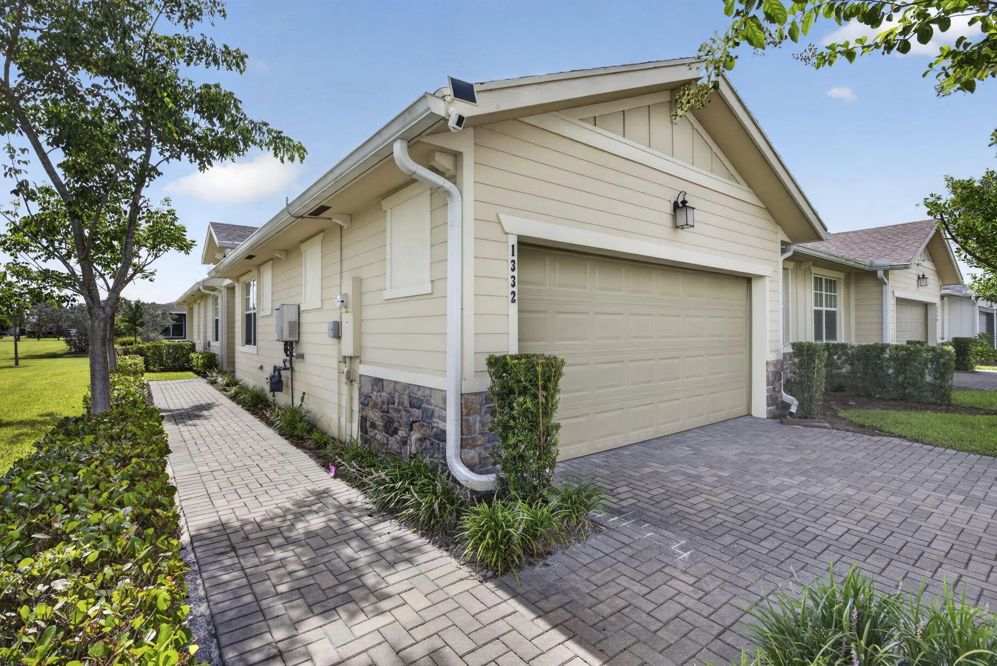 5-web-or-mls-BS1A4769
