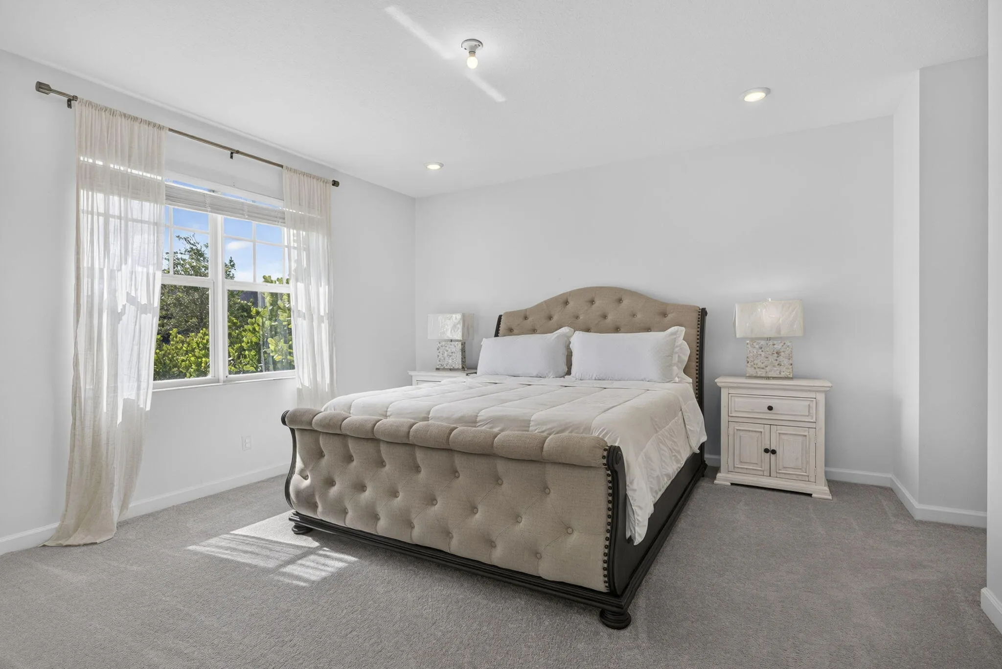 Primary suite
