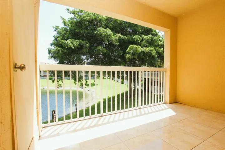 Open Balcony with lake view