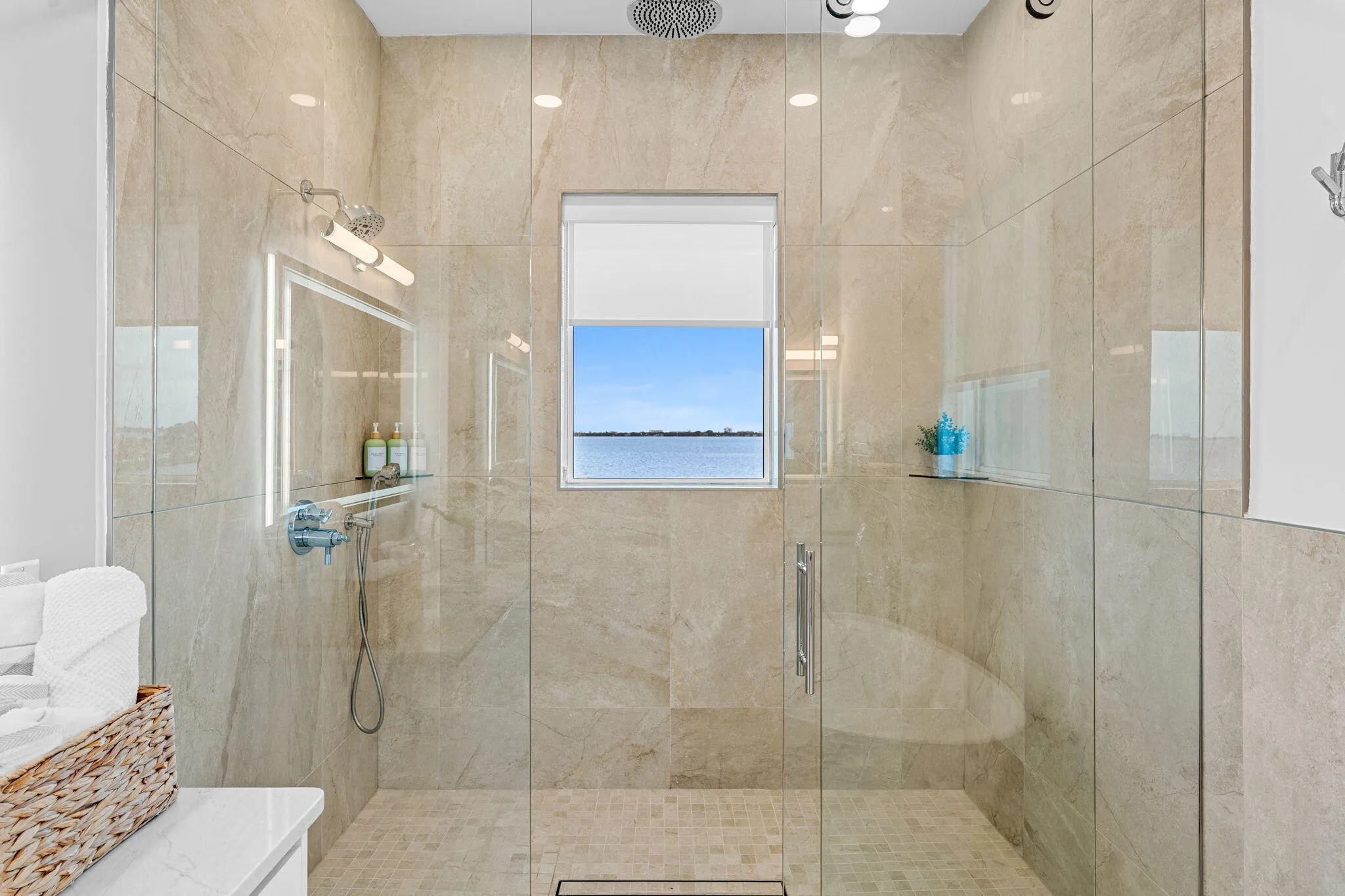 Property photo 96