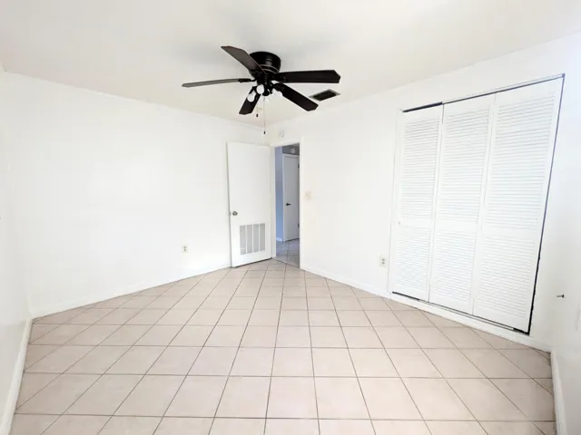 2nd Bedroom-2