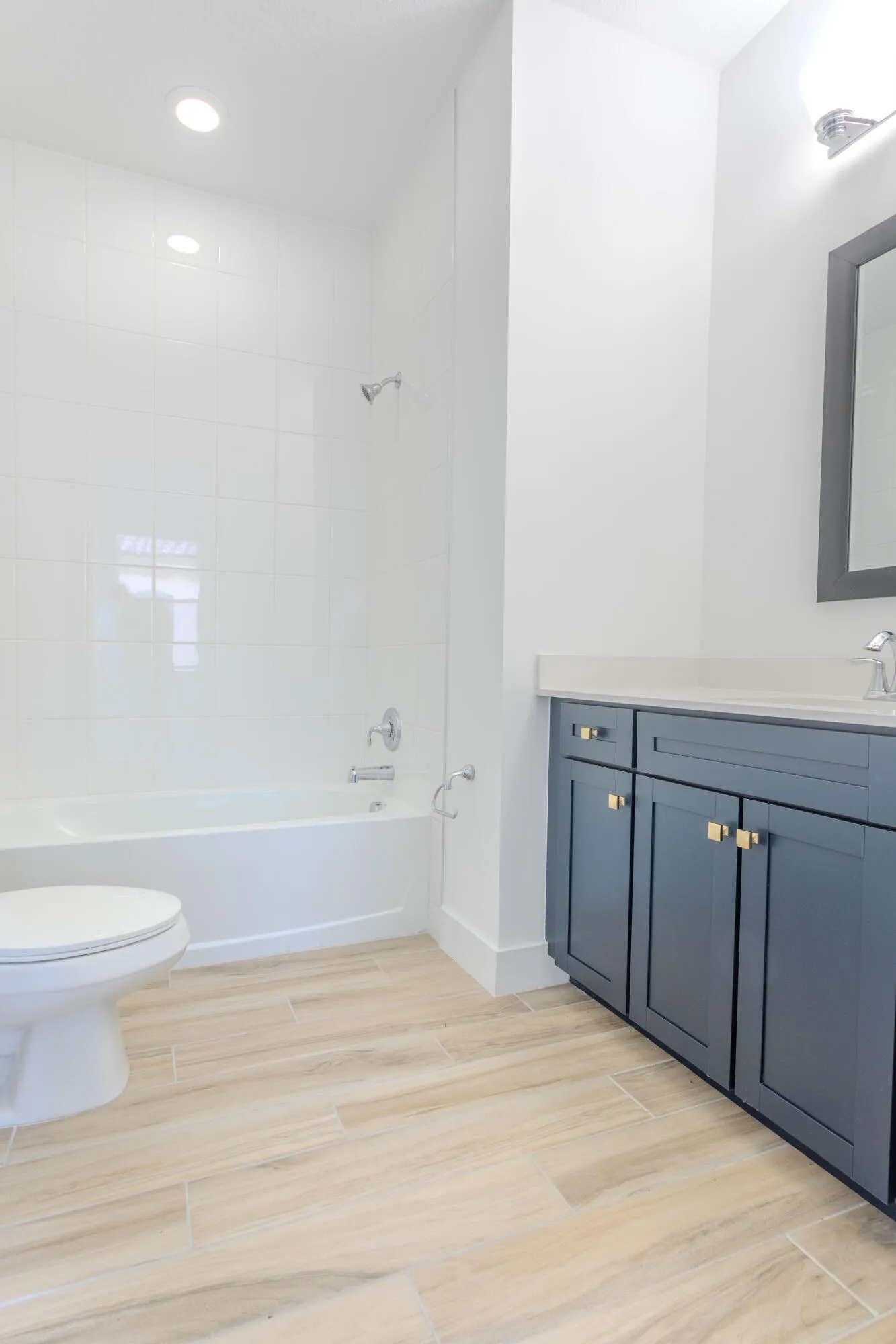 bathroom main level